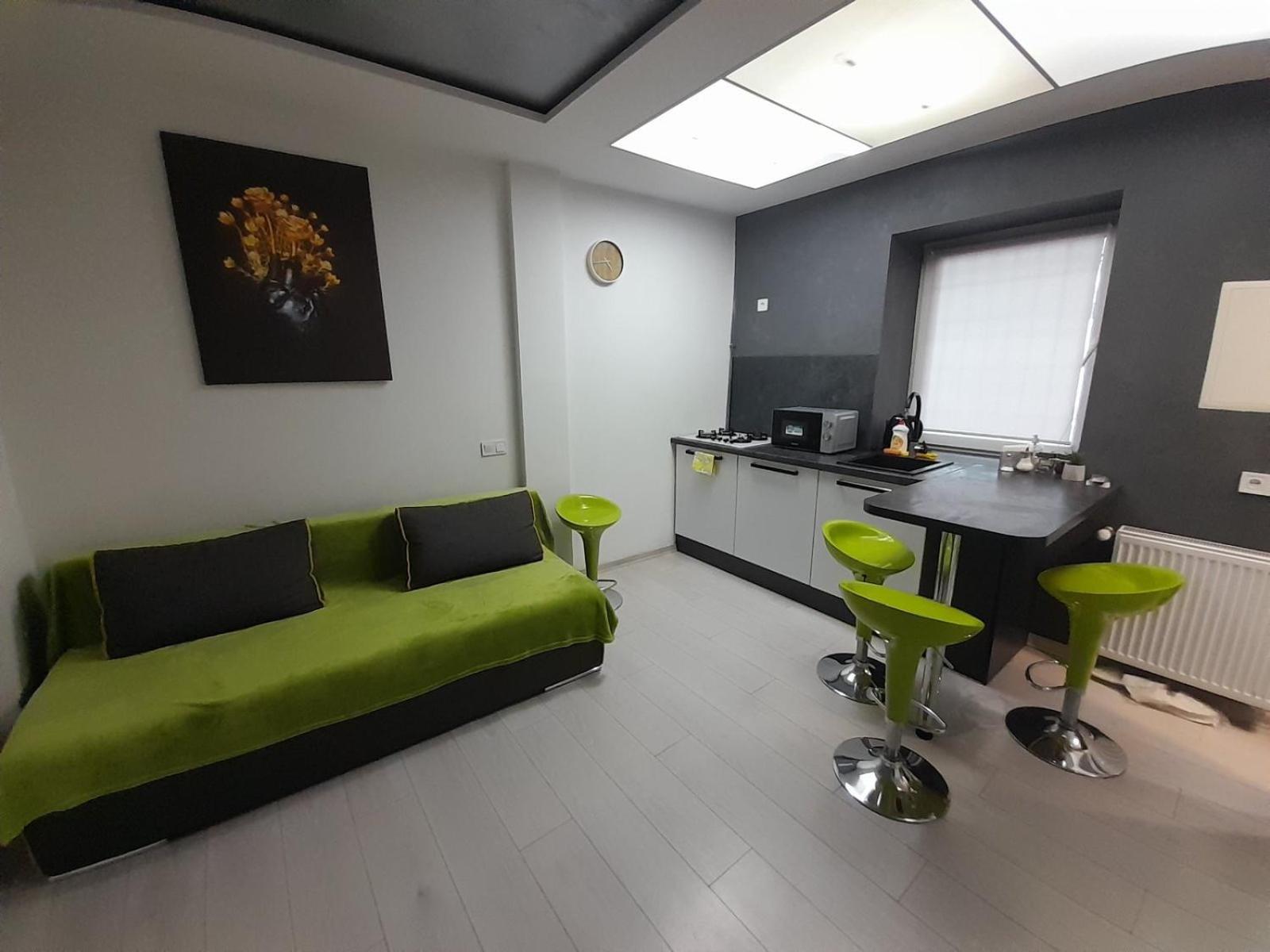 Апартаменти В Центрі Львова !!! Exterior foto
